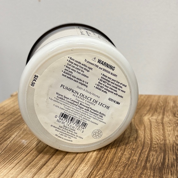 Bath & Body Works Pumpkin Dulce de Leche 3-wick Candle - NEVER USED - Picture 5 of 5